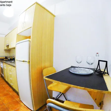 Ester סנטה קרוז דה טנריף